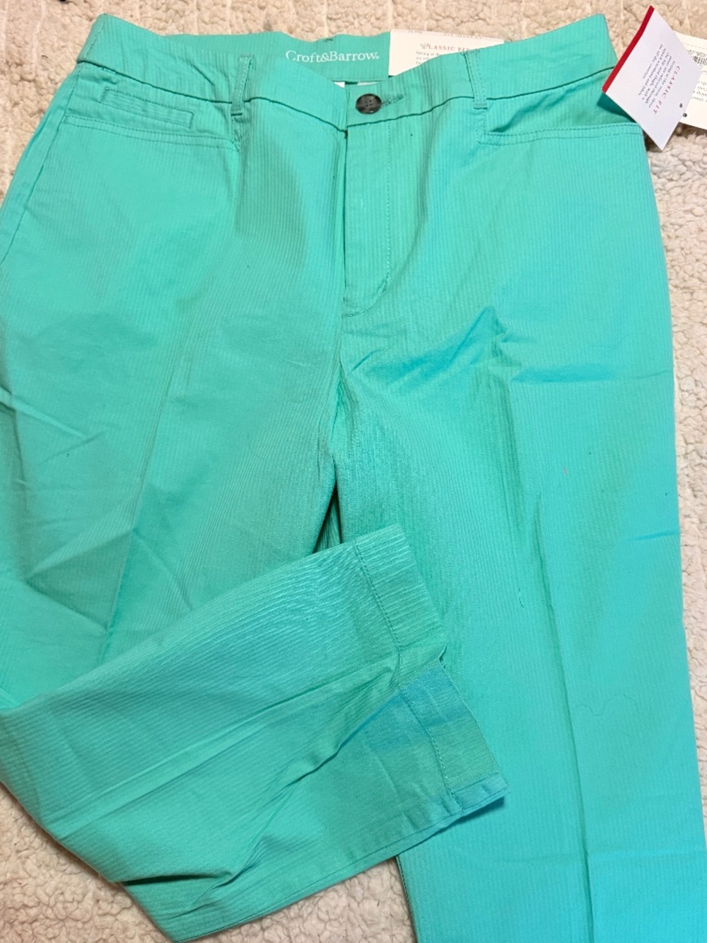 NWT CAPRI PANTS